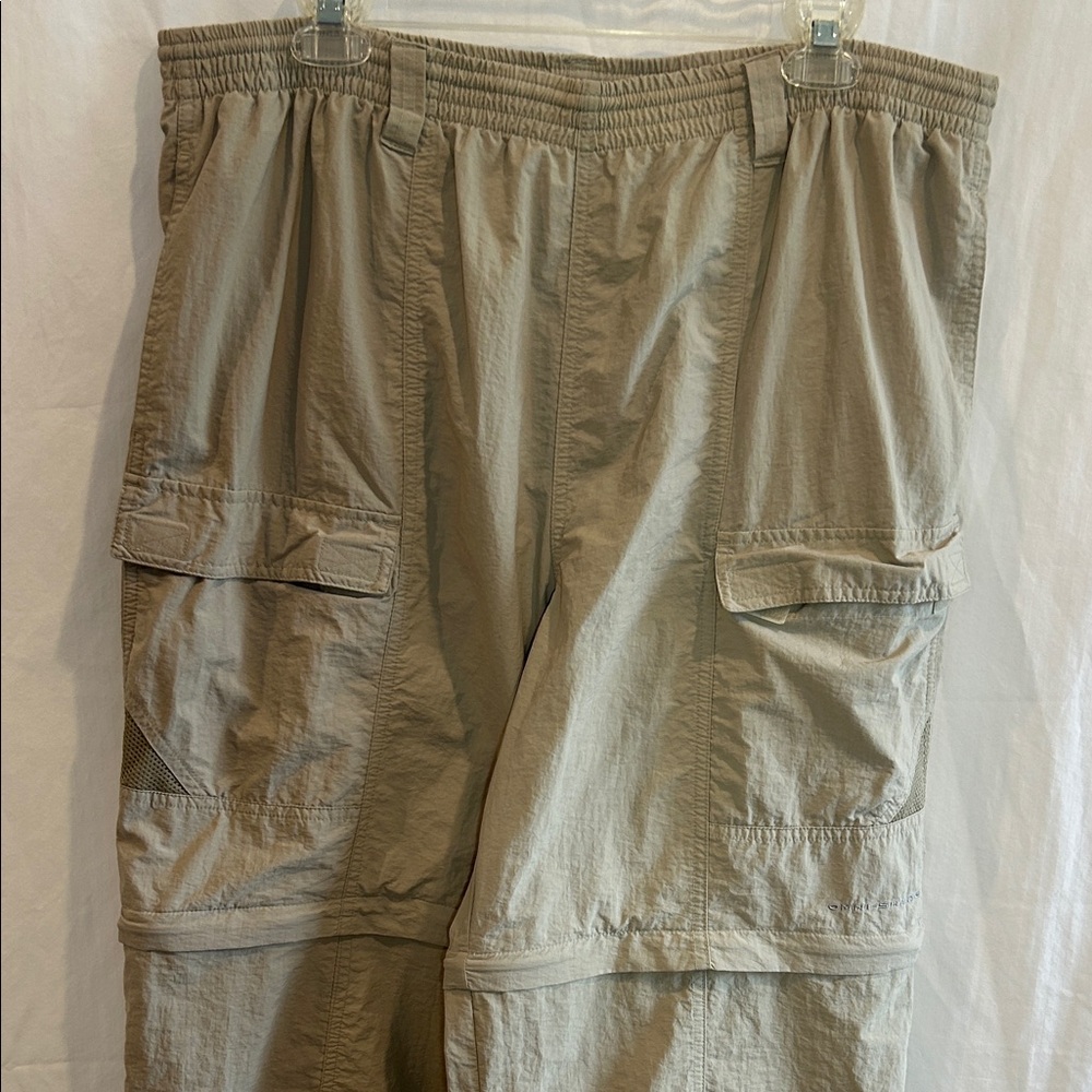 Men's Columbia Cargo Pants Size Large